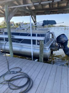 Pontoon IMM boat custom lift installation